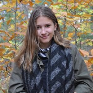 Meet your Posher, Camille